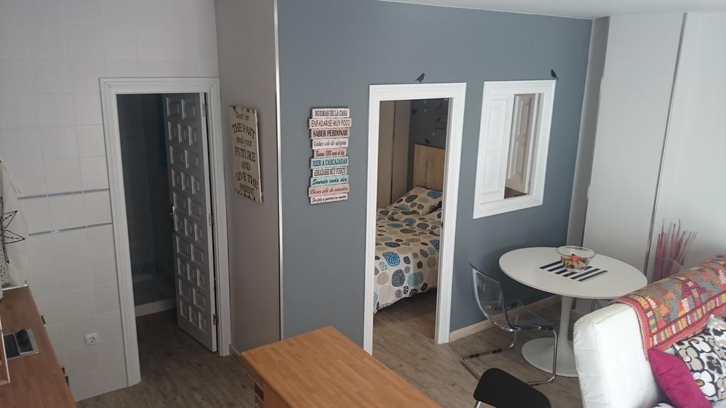 Apartamento Cigueena Zaragoza Exterior photo